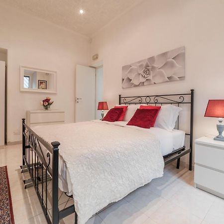 Piazza Vittorio Apartment Рим Екстер'єр фото