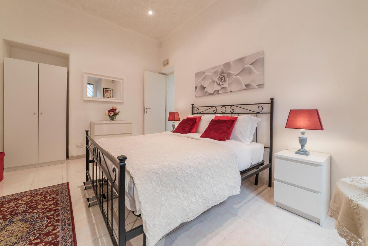 Piazza Vittorio Apartment Рим Екстер'єр фото
